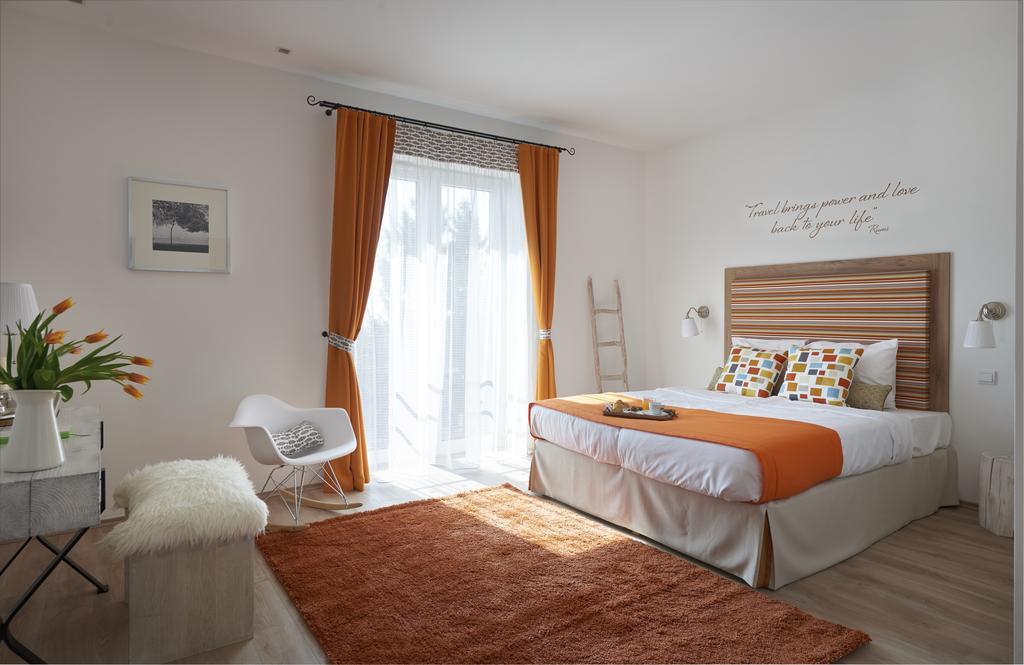 Villa Millennium Balatonalmadi Phòng bức ảnh
